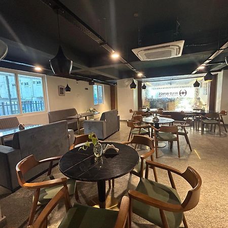 Wild Wings Premium Hotel Χιντεραμπάντ Εξωτερικό φωτογραφία