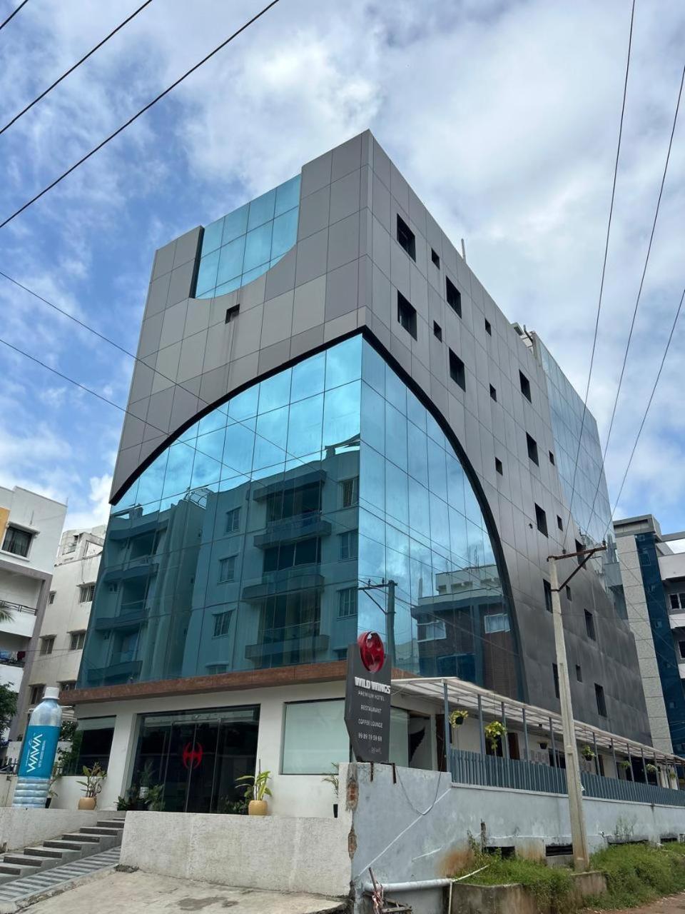 Wild Wings Premium Hotel Χιντεραμπάντ Εξωτερικό φωτογραφία